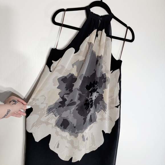 4/$20 Wilster Black and Gray Large Floral Print Halter Neck Mini Dress Small - Picture 8 of 8